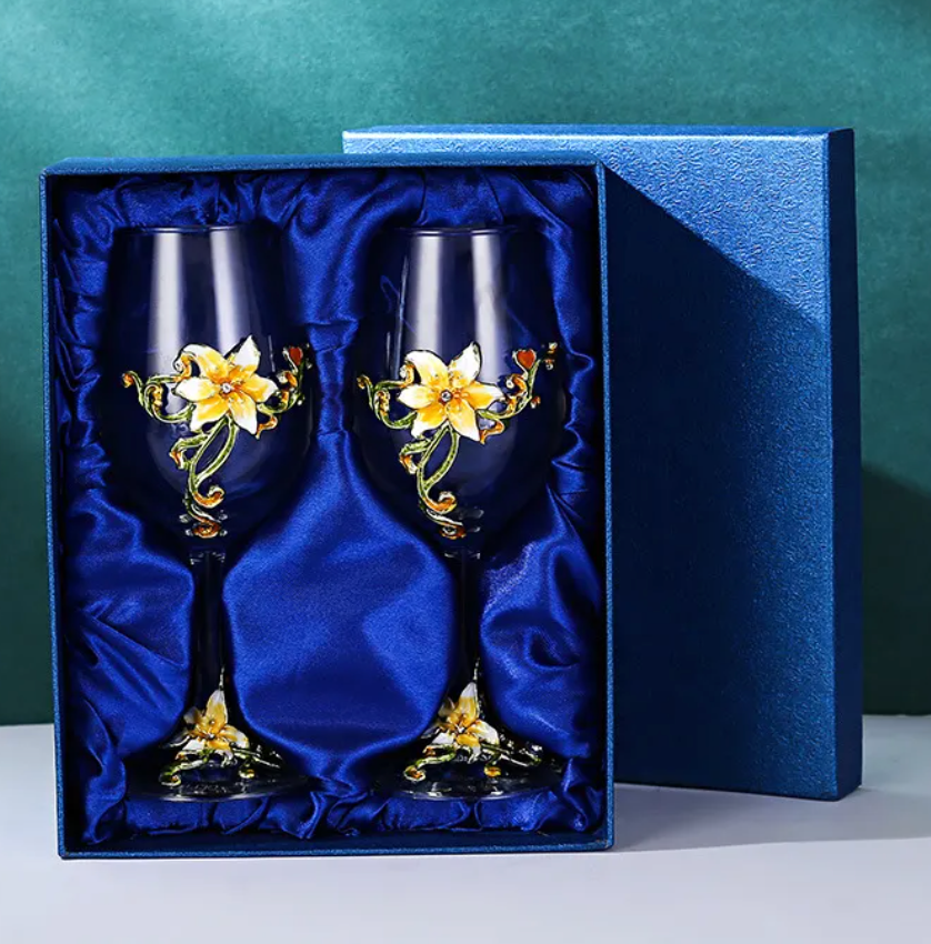 Floral Garden Wine Glass
