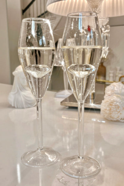 Queen's Diamond Champagne Glass