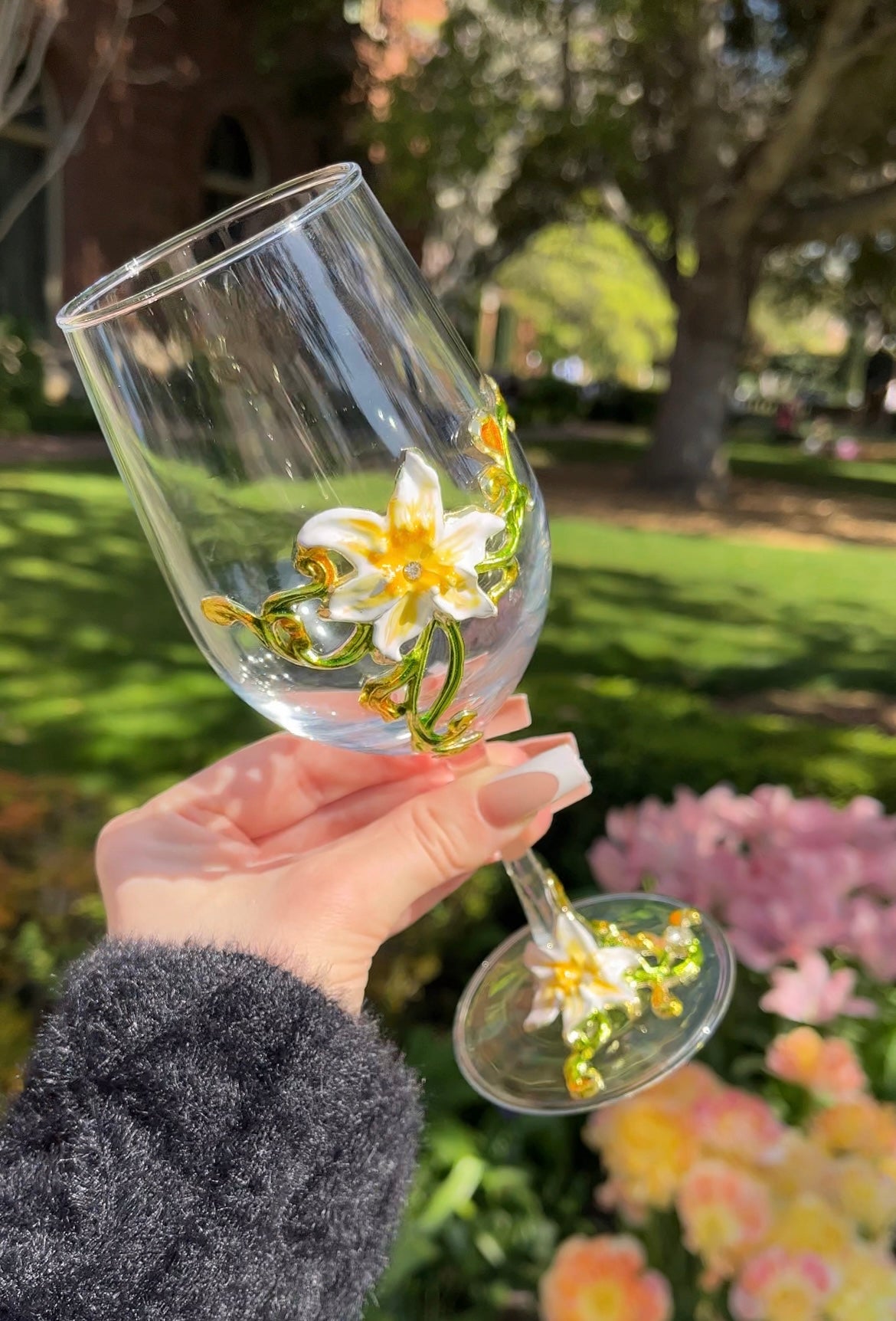 Floral Garden Wine Glass