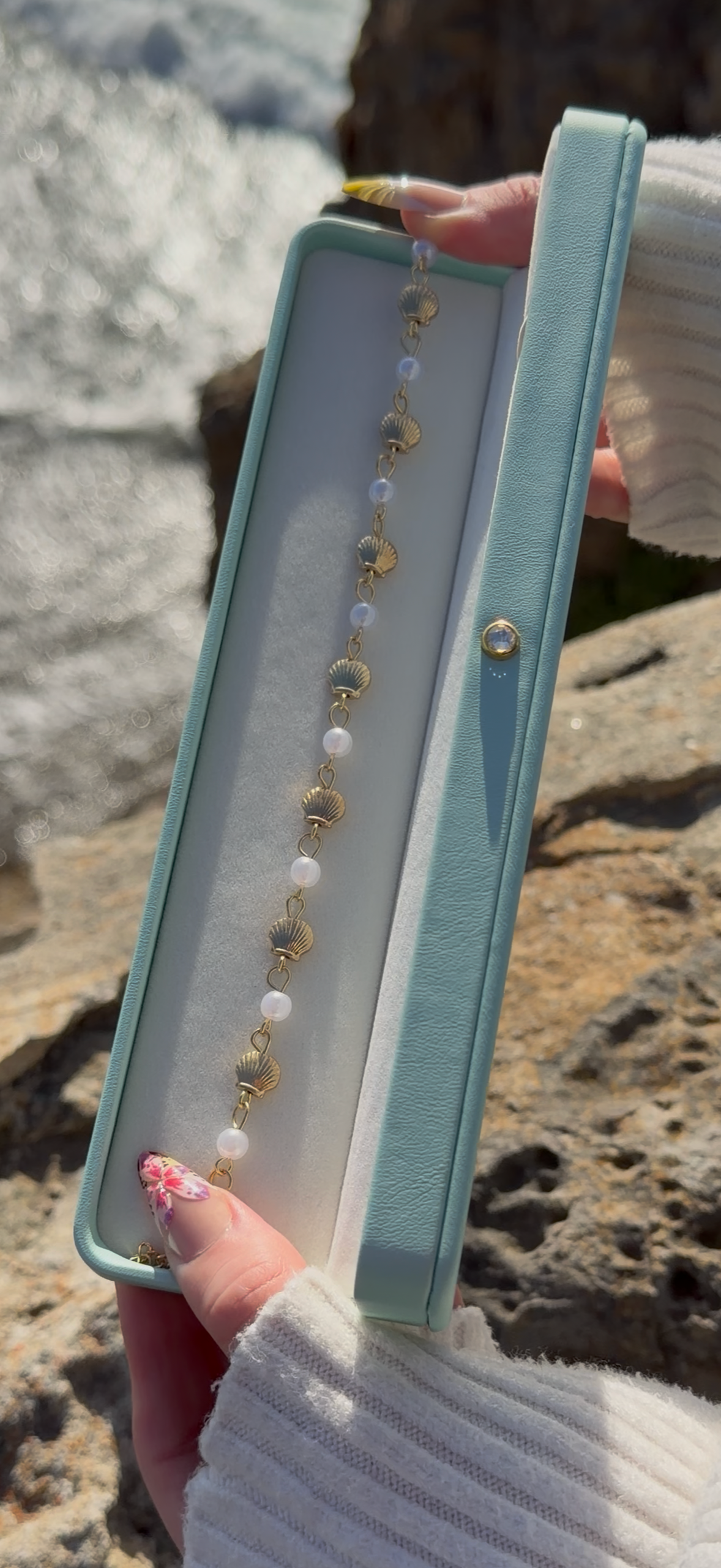 Siren Gold Pearl Bracelet